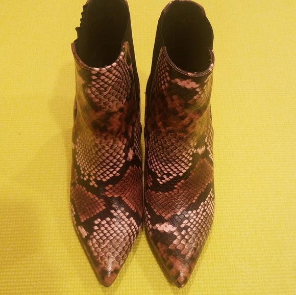 Animal Print Booties - Picture 4 of 5